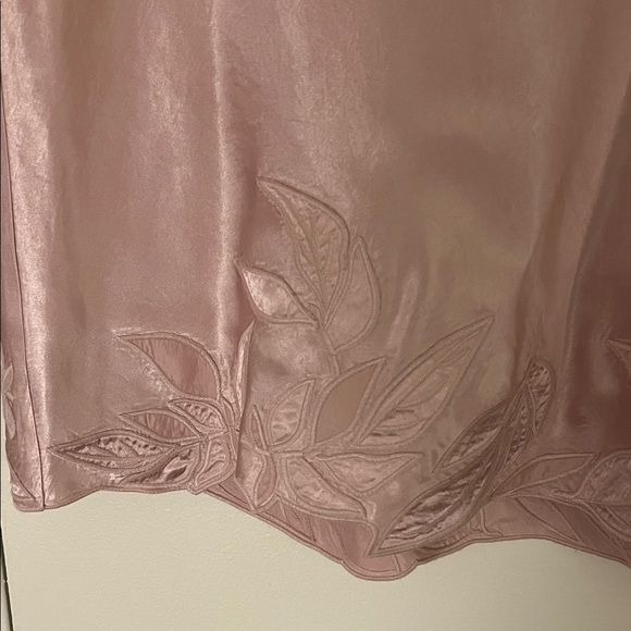 Vince Blush Satin Midi Skirt - Picture 3 of 3